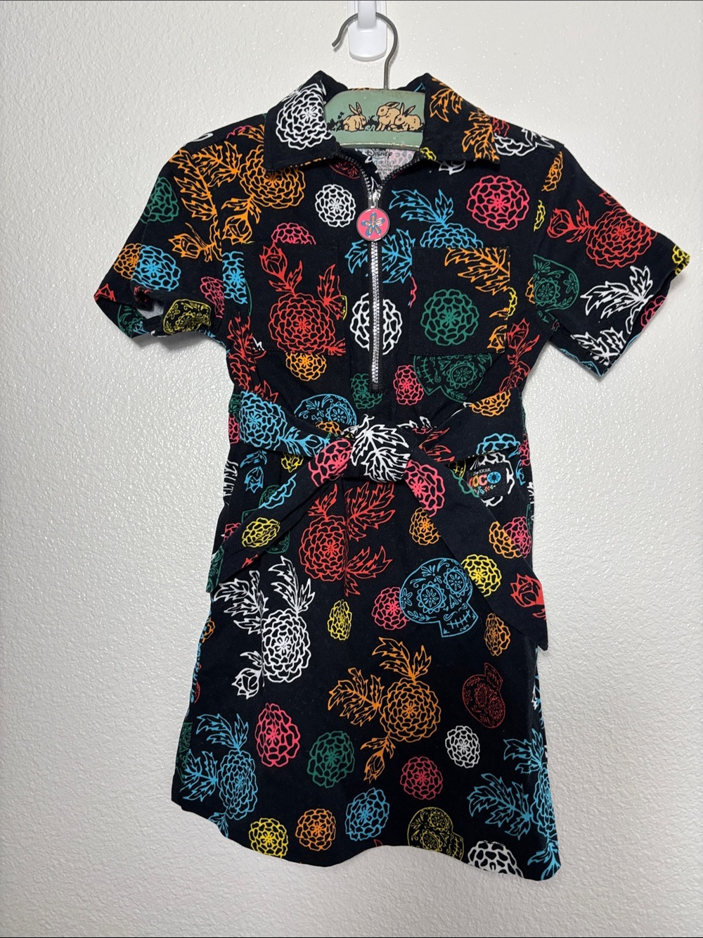 Disney Pixar Coco Short Sleeve Black Dress Size 3 Marigold Sugar Skull Print Zip